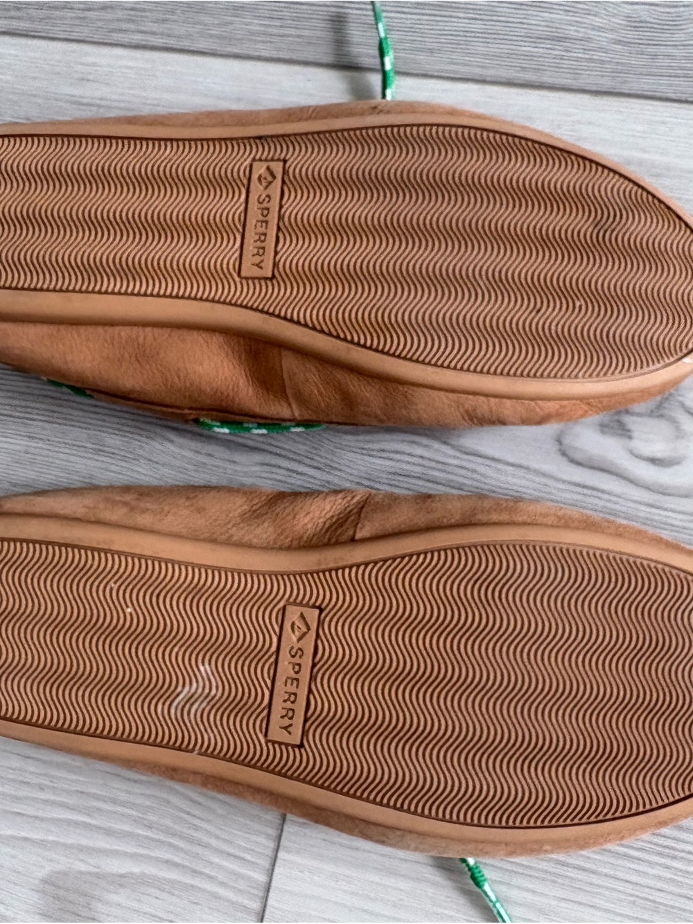 Sperry x Aritzia Slim Boat Shoe - Nubuck Leather, 9.5 - Picture 3 of 4